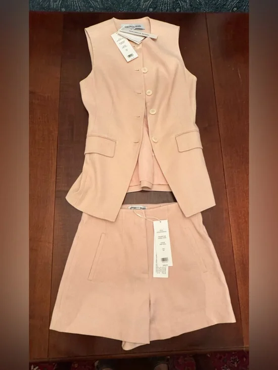 Veronica Beard ***SET*** Lois Vest with matching shorts. - Picture 7 of 14